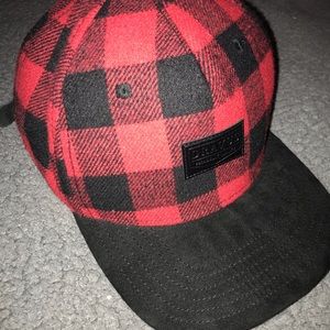 Dravus buffalo plaid hat